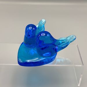 Vtg Bluebird of Happiness signed 1990 Leo Ward 2 Love Birds Sitting on a Heart